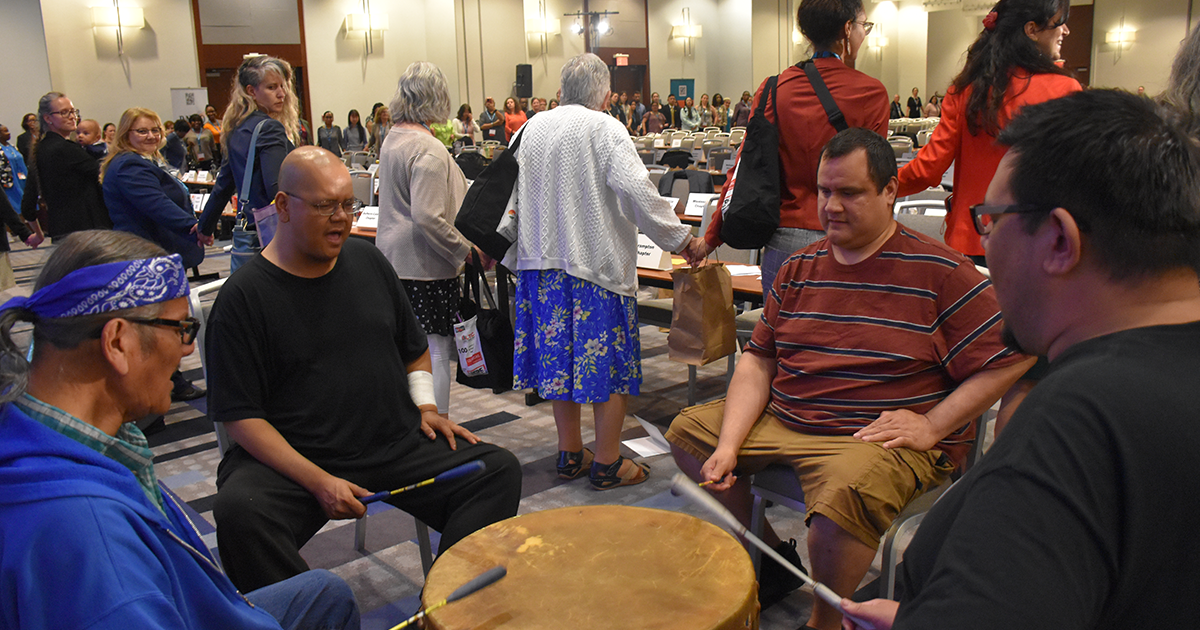 Jimmy Dick Pow Wow Drum conducts a Big Drum Closing with a travelling song to send attendees home in good spirits. 
