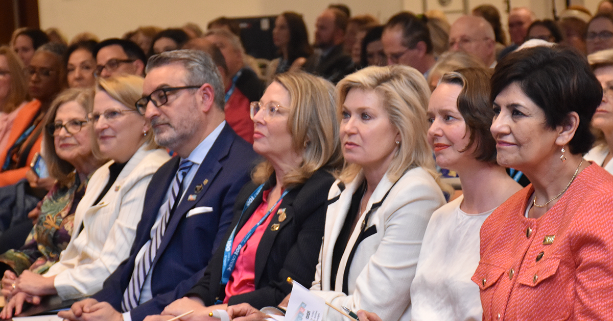 Political leaders representing each official party attend the AGM to speak to members. From L to R: RNAO CEO Dr. Doris Grinspun, Minister of Health Sylvia Jones, Acting Minister of Long-Term Care Paul Calandra, Leader of the Official Opposition Marit Stiles, Leader of the Ontario Liberal Party Bonnie Crombie; Deputy Leader of the Green Party of Ontario Aislinn Clancy and Assistant Deputy Minister of Health Dr. Karima Velji. 