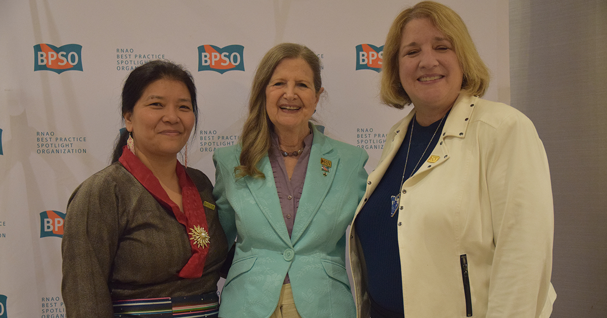 Then-President NP Lhamo Dolkar, RNAO CEO Dr. Doris Grinspun and then President-Elect Sue LeBeau at RNAO’s AGM. 